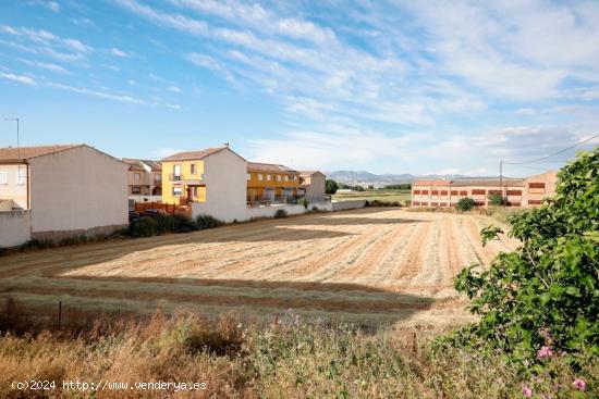 ¿Estás buscando terreno para invertir? ¡ ¡ Lo has encontrado!! Solar urbano con 3.441m2 - GRANAD