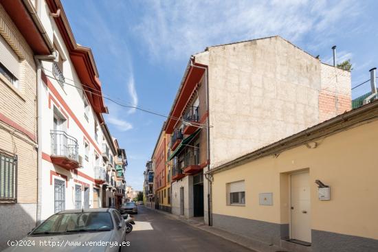 Local comercial zona Zaidin - GRANADA