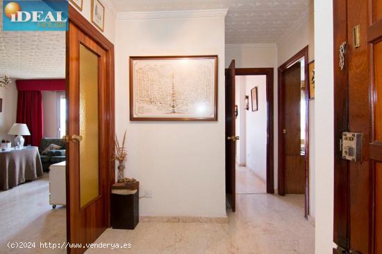 A4955D7. OPORTUNIDAD EN EL CENTRO DE GUADIX. www.idealhouse.es - GRANADA