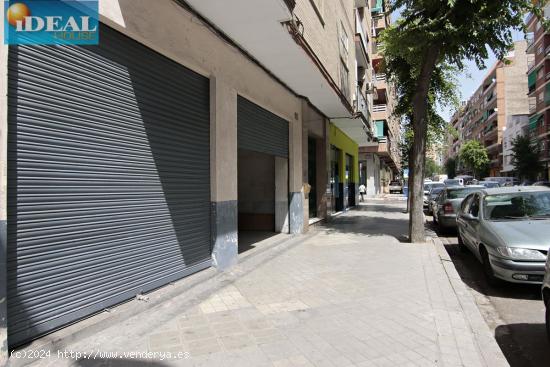  A5289M4. Local comercial junto Hipercor. www.idealhouse.es - GRANADA 