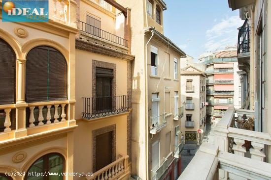  A6111M4. PISO EN VENTA CALLE AZACAYAS JUNTO GRANVIA - GRANADA 