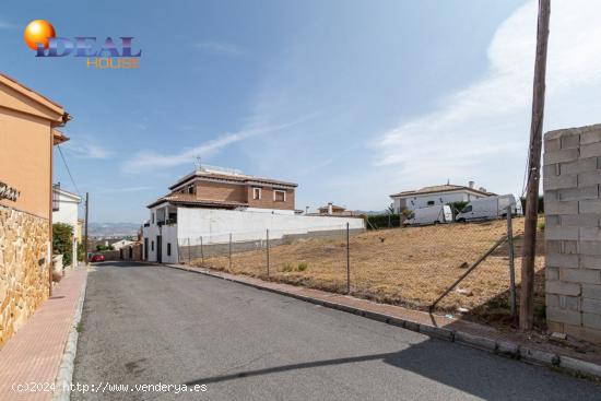 Otura. Magnífico solar urbano con 600 m/2 dando a dos calles. - GRANADA