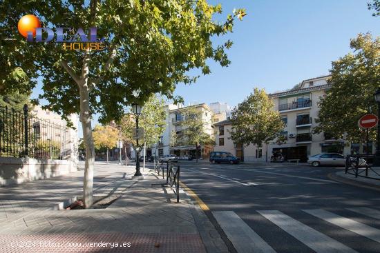 Hospital Real Solar Urbano Plurifamiliar - GRANADA