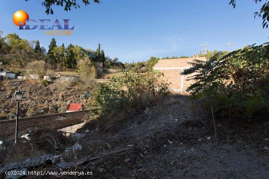 SOLAR EN VENTA BARRANCO ABOGADO - PLURIFAMILIAR - GRANADA