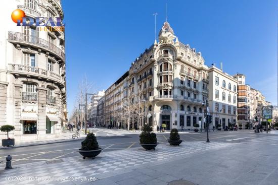 Garaje centro granada - GRANADA