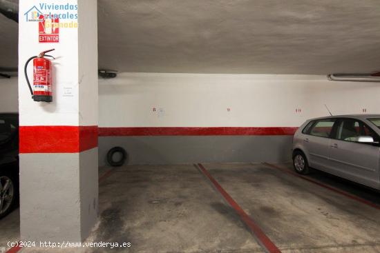  Plaza de garaje en camino de Ronda, junto Gimnasio Yo10 - GRANADA 