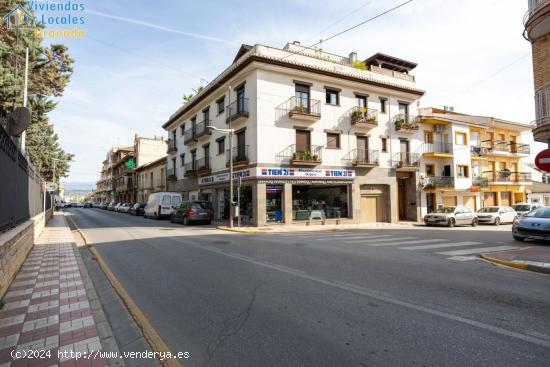 Oportunidad. Plazas de garaje en venta en pleno centro de  Albolote. Junto parada de  Metro - GRANAD