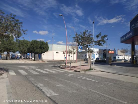 SE VENDE SUELO INDUSTRIAL!!! - ALICANTE