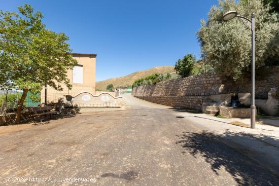 Venta de 6.634 m2 de suelo urbano en Güejar Sierra (Granada) - GRANADA