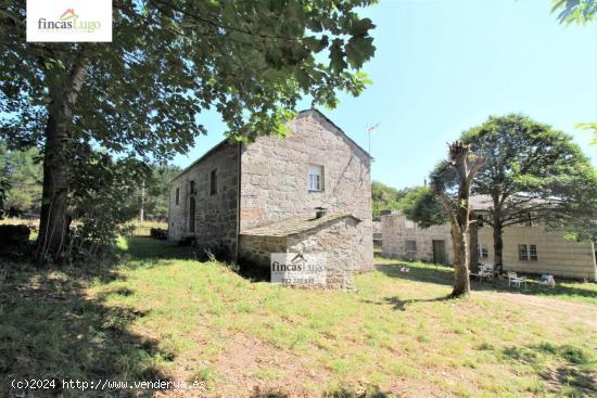 2 CASAS DE PIEDRA EN O CORGO - LUGO