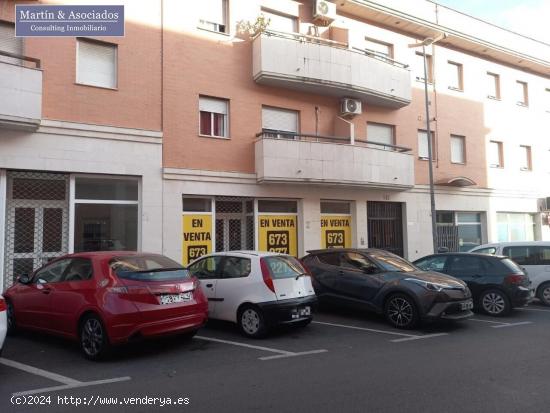 Se Vende en Coria del Rio - SEVILLA