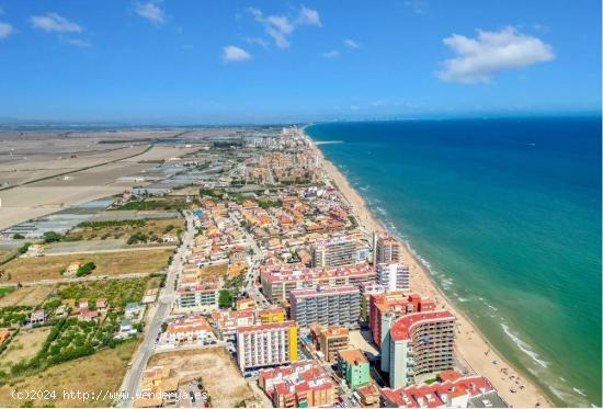  APARTAMENTO CON VISTAS AL MAR EN PRIMERA LINEA DE PLAYA DE  LES PALMERES  - VALENCIA 