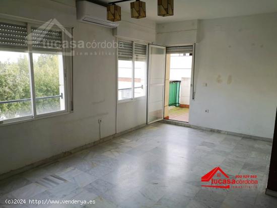 VIVIENDA EN EL CARPIO - CORDOBA