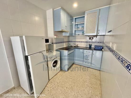 APARTAMENTO AMUEBLADO EN RICARDO CARAPETO - BADAJOZ