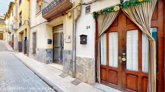 Adosado en Callosa d'En Sarria - ALICANTE