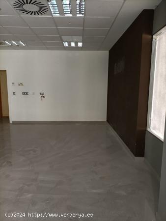 Local comercial en venta o alquiler en el centro de Castalla - ALICANTE