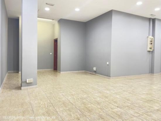 Local comercial en alquiler  - BARCELONA