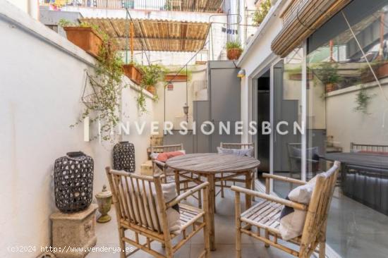 Fabuloso piso amueblado con terraza privada, a un paso de Plaza Real y Las Ramblas! - BARCELONA