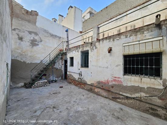 SE VENDE CASA PARA REFORMAR EN ALGUAZAS - MURCIA