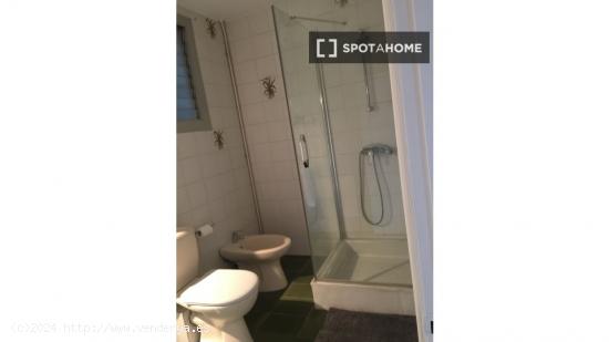 Apartamento entero de 2 dormitorios en Barcelona. - BARCELONA