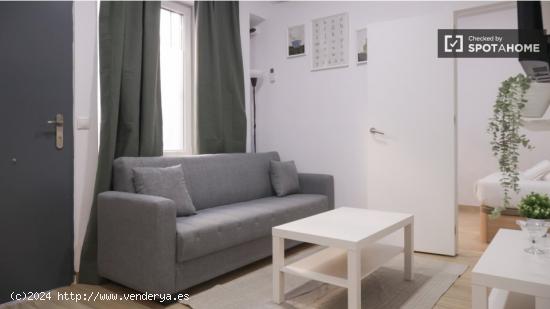 Apartamento de 1 dormitorio en alquiler en Tetuán - MADRID