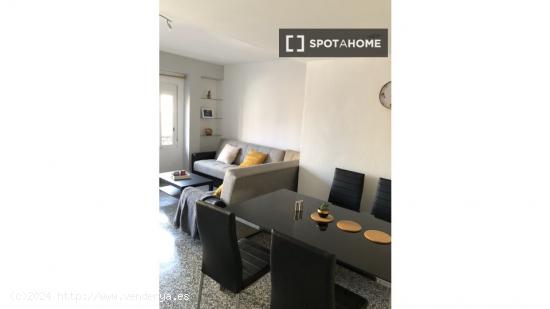 Habitación en piso compartido en Burjassot - VALENCIA