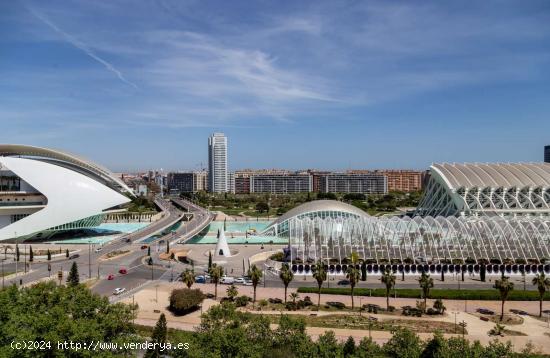 Piso entero de 3 dormitorios en valència. - VALENCIA