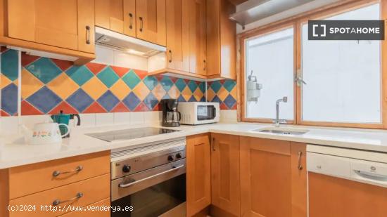 Apartamento de 2 dormitorios en Lavapiés, Madrid - MADRID