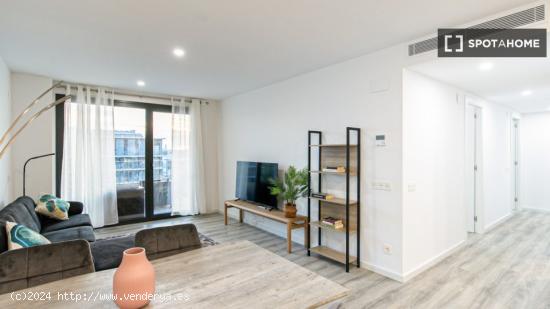 Apartamento amueblado moderno en Badalona - BARCELONA