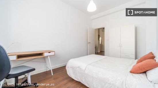 Habitación en piso compartido en La Ñora - MURCIA