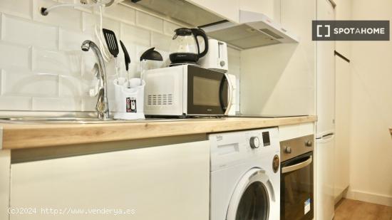 Apartamento tipo estudio en alquiler en San Diego, Madrid - MADRID