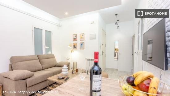 Apartamento de 2 dormitorios en alquiler en Madrid - MADRID