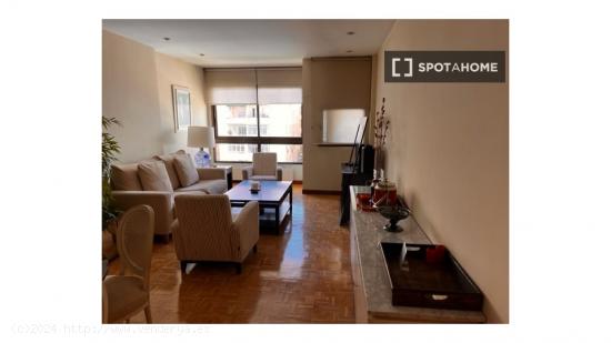 Apartamento de 2 dormitorios en Chamberí, Madrid - MADRID