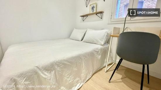 Se alquila habitación en un Coliving en Tetuán - MADRID