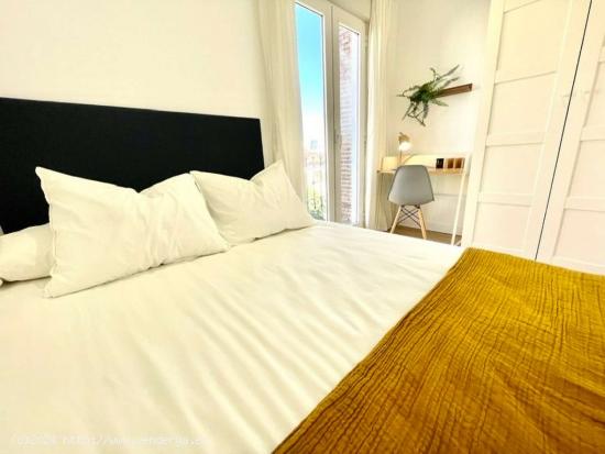 Habitación con balcón en alquiler en Coliving en Tetuán - MADRID