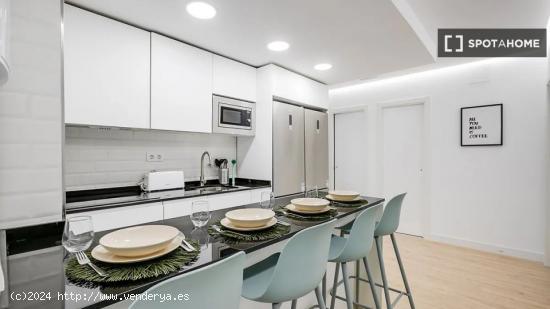 Se alquila habitación en un Coliving en Puerta Del Ángel - MADRID