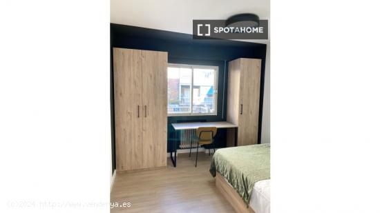 Se alquila habitación en un Coliving en Carabanchel - MADRID