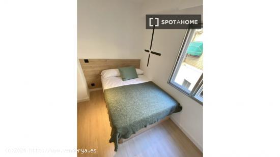 Se alquila habitación en un Coliving en Carabanchel - MADRID