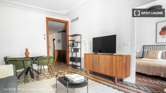 Apartamento de 2 dormitorios en alquiler en el Eixample - BARCELONA