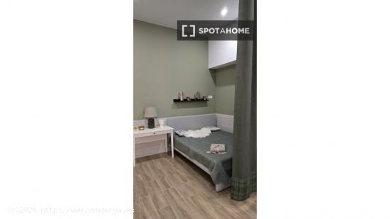 Apartamento entero de 1 dormitorio en València - VALENCIA