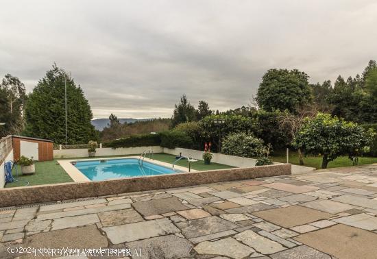 😎 Chalet soñado en Samieira con jardín, piscina y garaje 🌺 - PONTEVEDRA