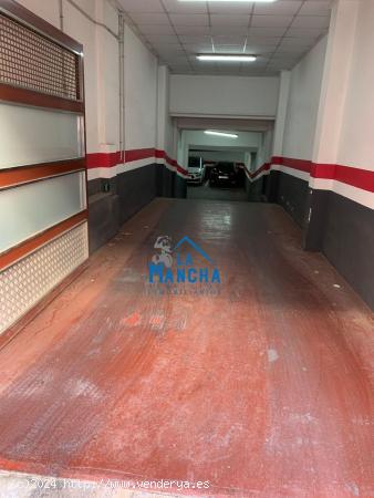  REF: C328 INMOBILIARIA LA MANCHA VENDE PLAZA DE GARAJE ZONA FIESTA DEL ARBOL - ALBACETE 