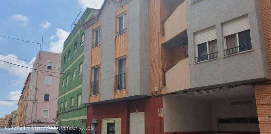 SE VENDE CASA UNIFAMILIAR EN EL CENTRO DE LA VALL D' UIXO - CASTELLON