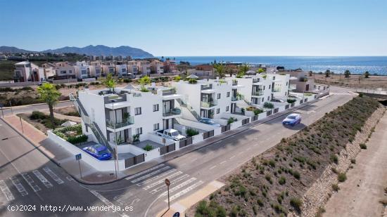 APARTAMENTOS EN PLANTA BAJA DE NUEVA CONSTRUCCIÓN EN MAR DE PLATA - MURCIA