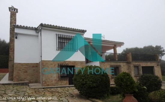  SE VENDE MAGNIFICO CHALET EN SIERRA DE FUENTES - CACERES 