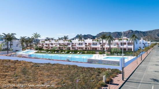  Fantásticas viviendas en urbanización en Primera línea de playa de 3 dormitorios - ALMERIA 