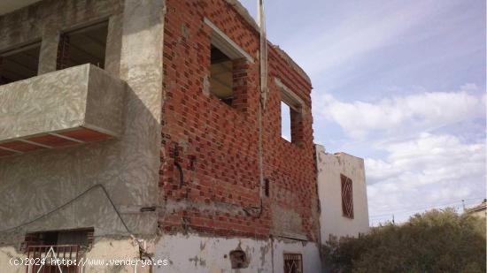 Casa en construcción en Elda Sin Posesion - ALICANTE