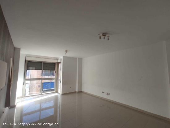 PISO DE VENTA CON GARAJE  SAN JUAN DE ALICANTE - ALICANTE