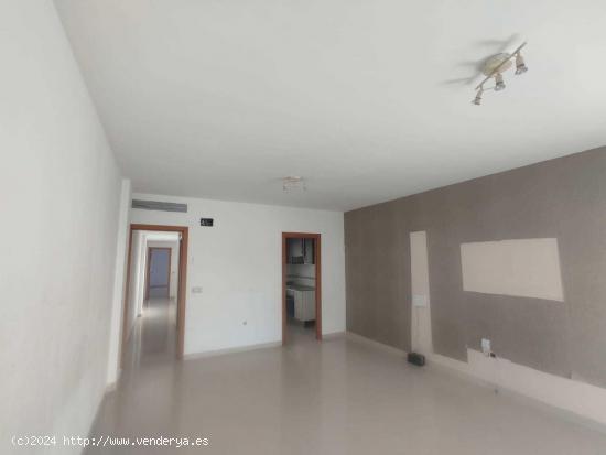 PISO DE VENTA CON GARAJE  SAN JUAN DE ALICANTE - ALICANTE