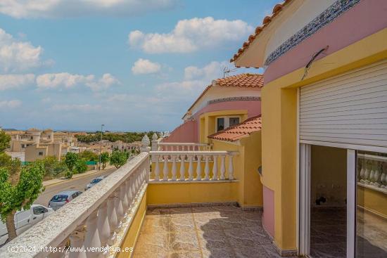 CASA ADOSADA EN VENTA PILAR DE LA HORADADA - ALICANTE